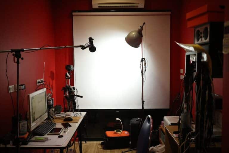How to Soundproof a Room With Hardwood Floors: A Complete Step-by-Step Guide